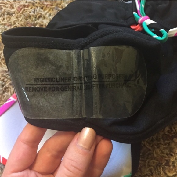 NWT Empyre swimsuit-bottoms only - Picture 4 of 4